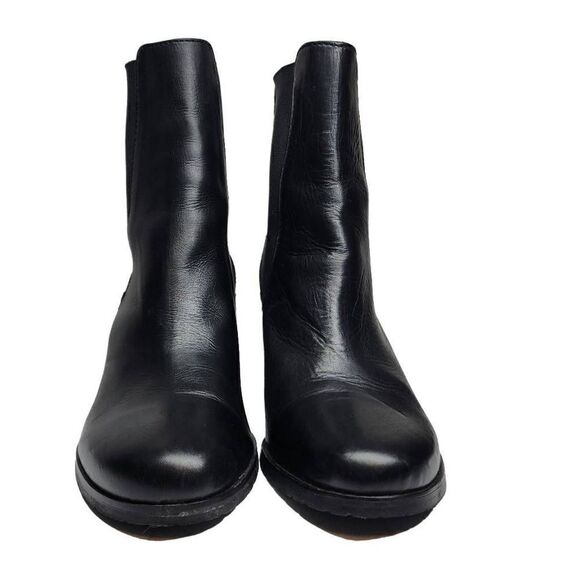 Cole Haan Denise Women's Black Closed Toe Pull On Ankle Heeled Boots Size 10B - Picture 9 of 11